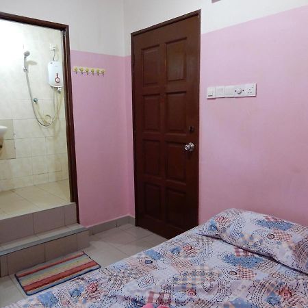 La Motel Σουνγκάϊ Πετάνι Εξωτερικό φωτογραφία